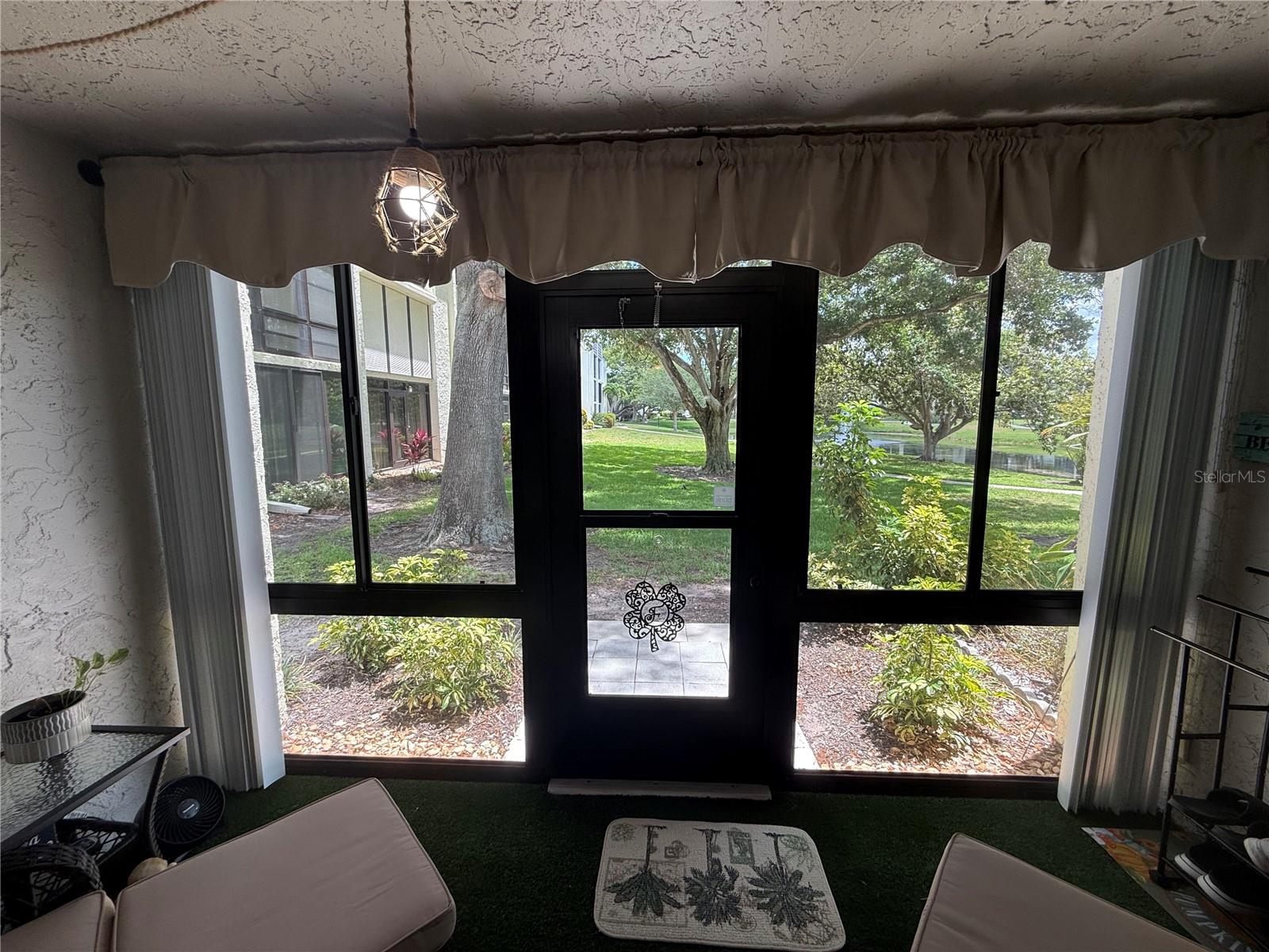 LAKEVIEW OF LARGO - Residential