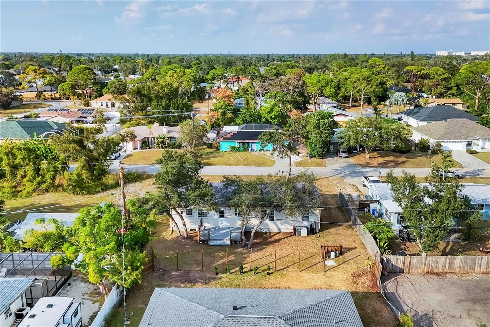 SOUTH VENICE - Residential