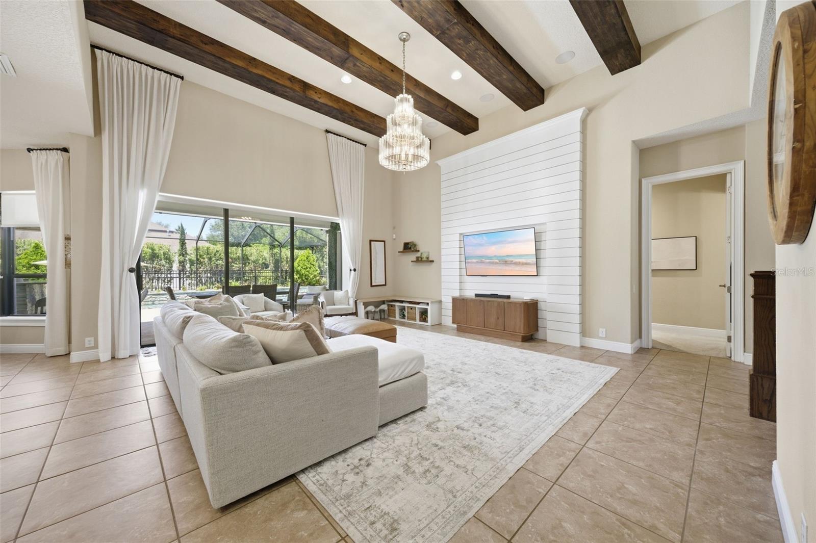 FISHHAWK RANCH TOWNCENTER PHASE 2 - Residential