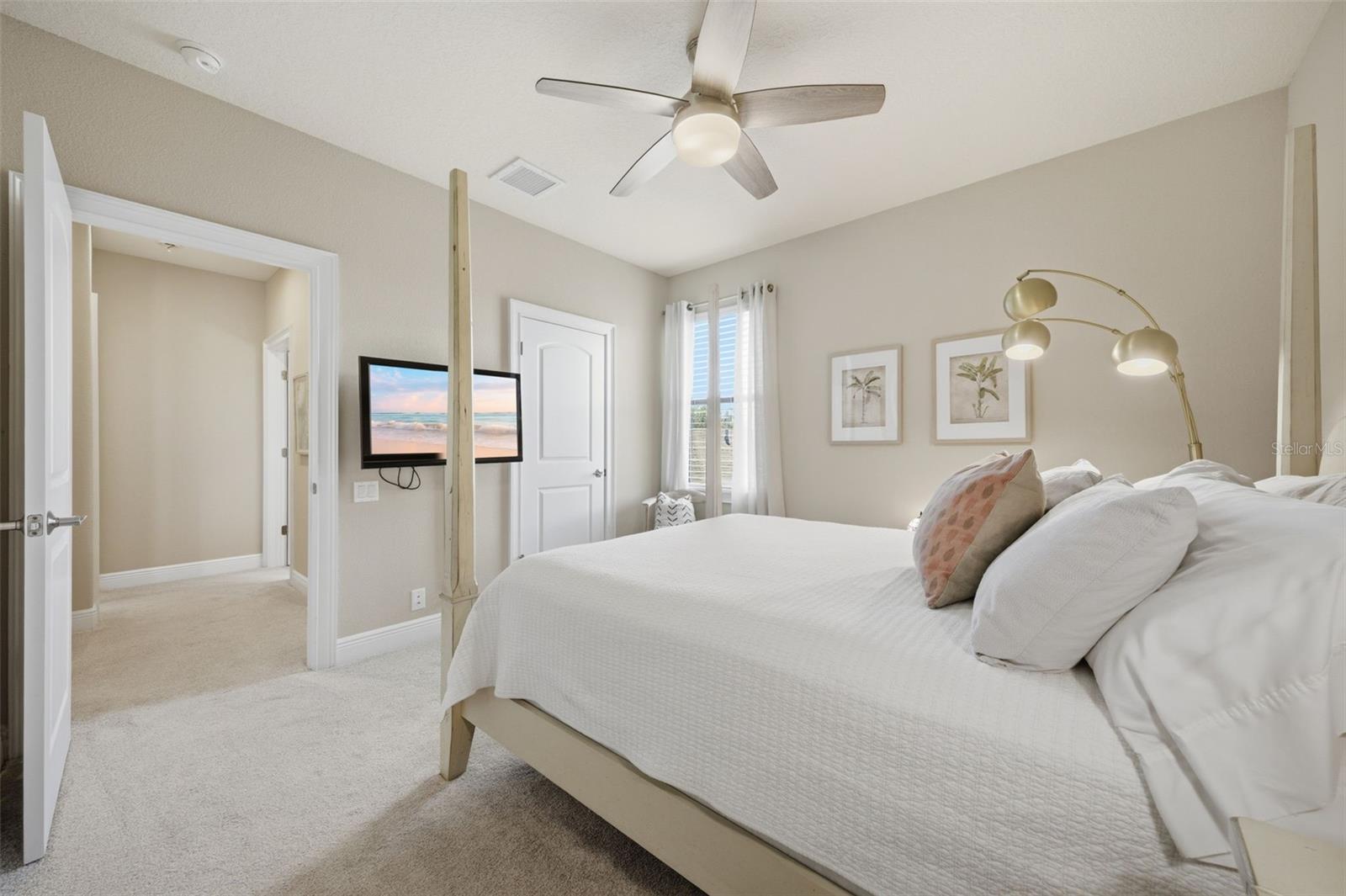 FISHHAWK RANCH TOWNCENTER PHASE 2 - Residential