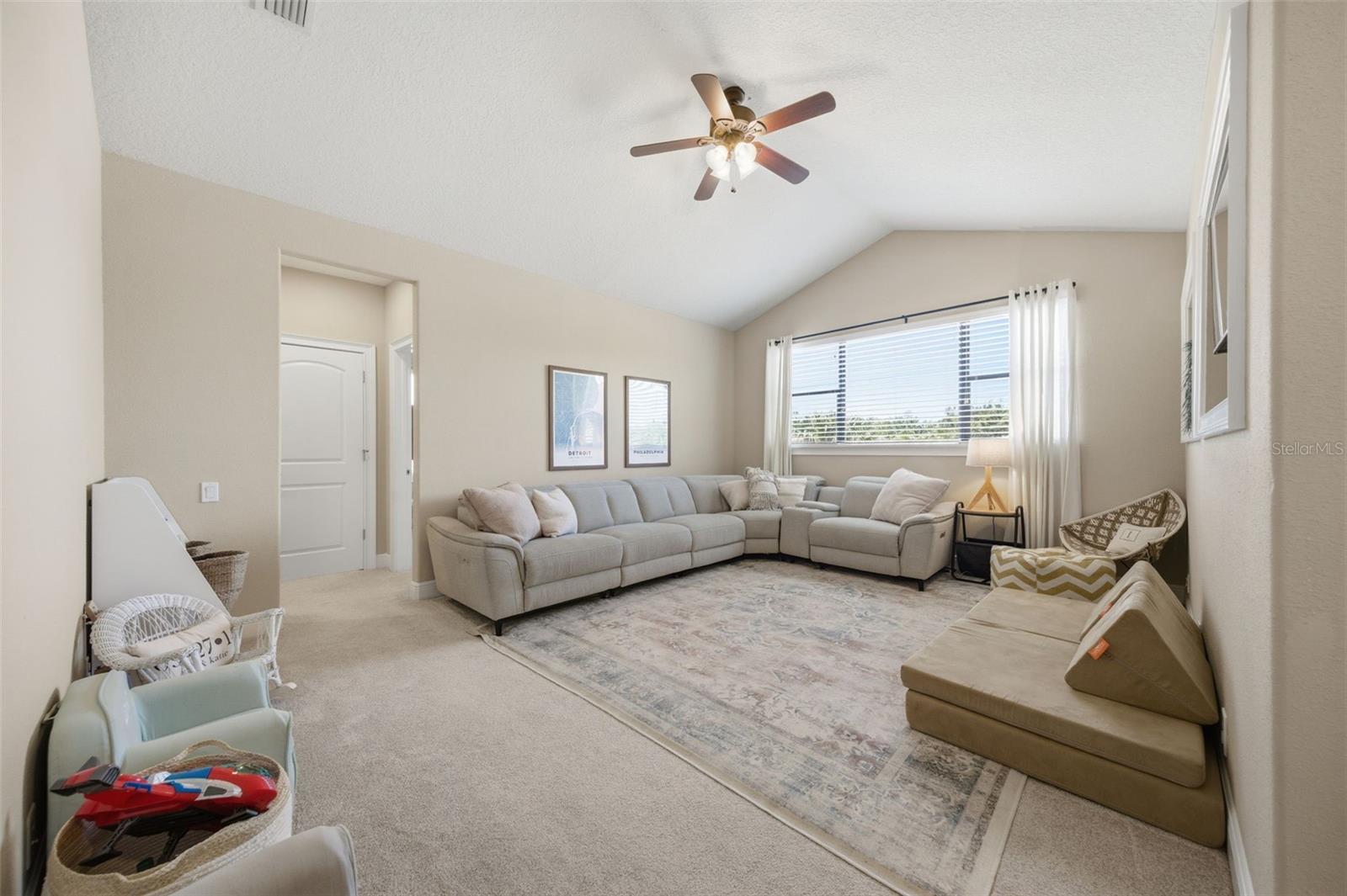 FISHHAWK RANCH TOWNCENTER PHASE 2 - Residential