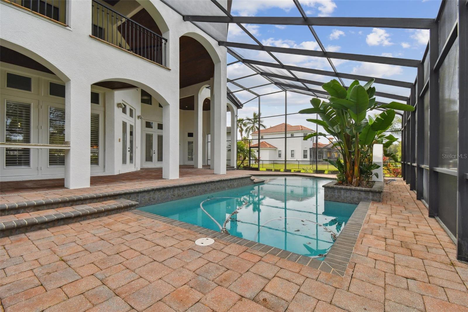 DOLCE VITA - Residential