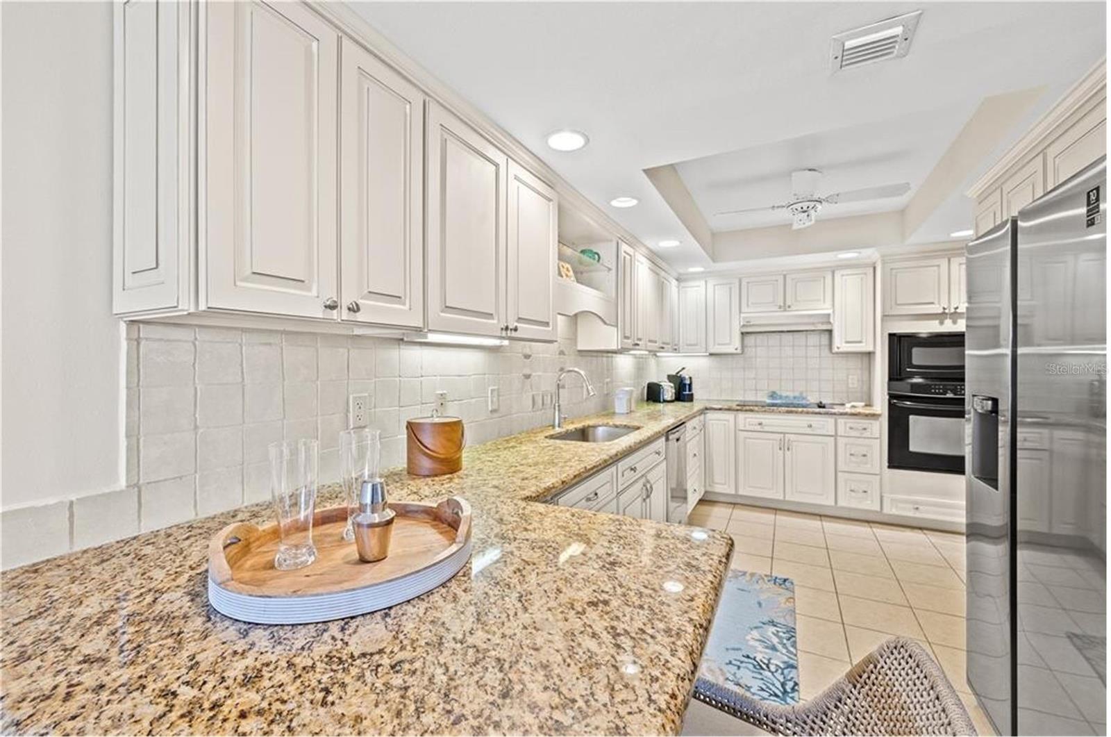 1212 BENJAMIN FRANKLIN DRIVE 701