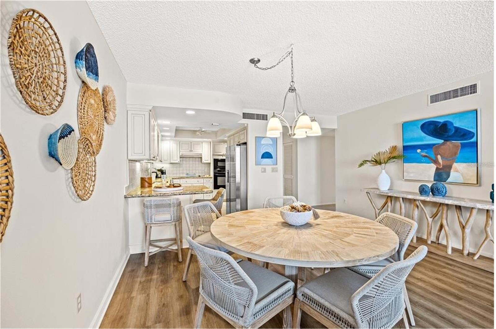 1212 BENJAMIN FRANKLIN DRIVE 701