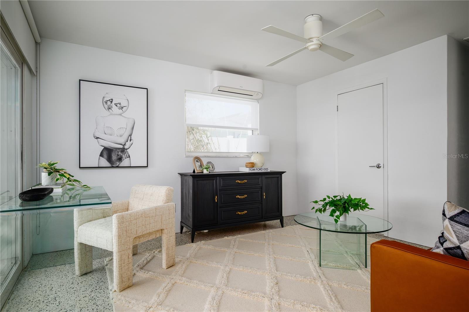 THREE PALMS POINT - Residential