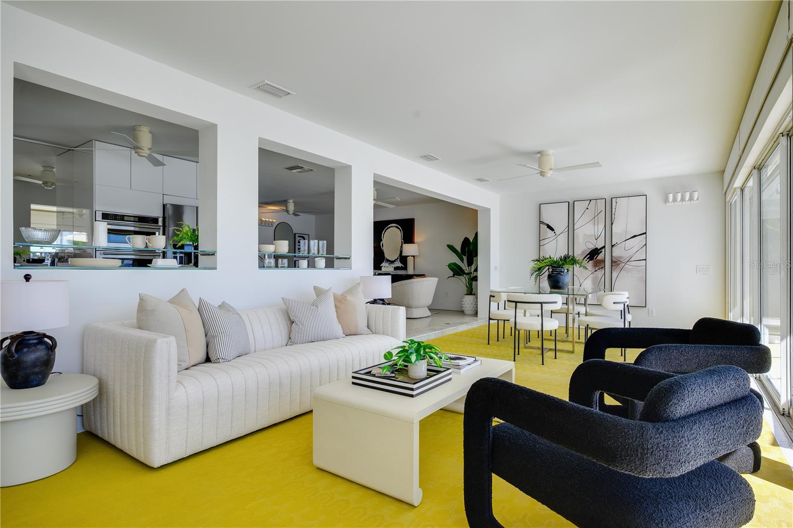 THREE PALMS POINT - Residential