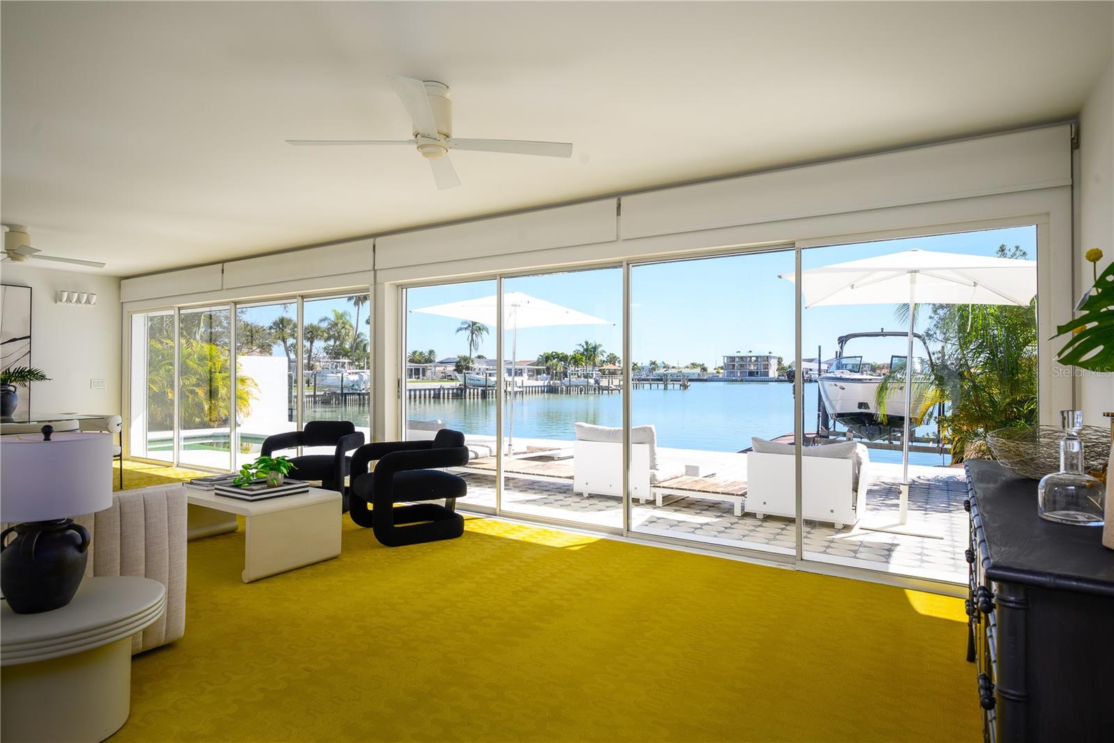 THREE PALMS POINT - Residential