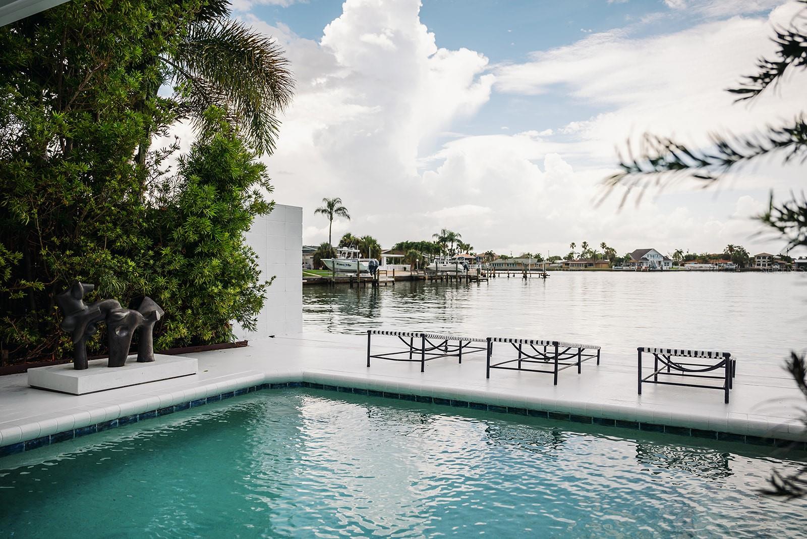 THREE PALMS POINT - Residential