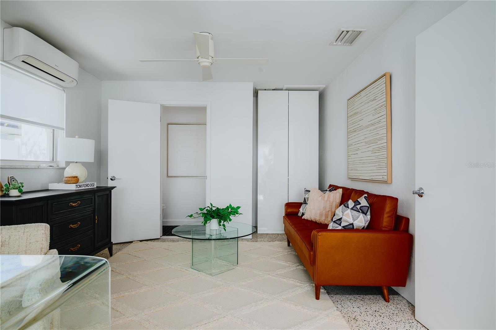 THREE PALMS POINT - Residential