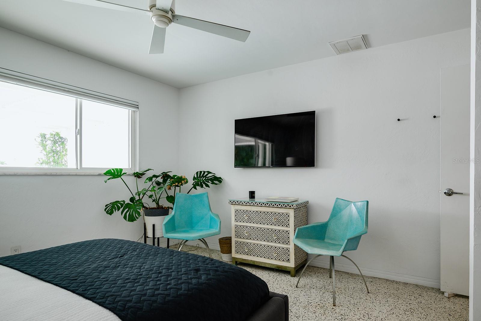 THREE PALMS POINT - Residential