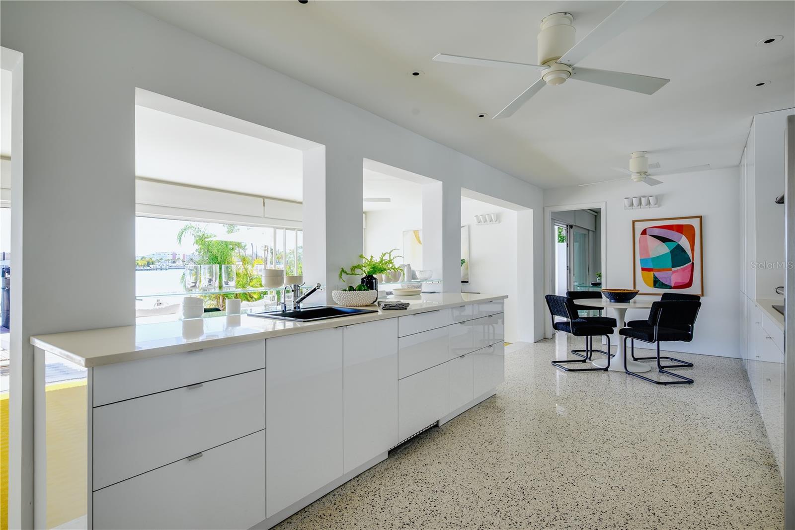 THREE PALMS POINT - Residential