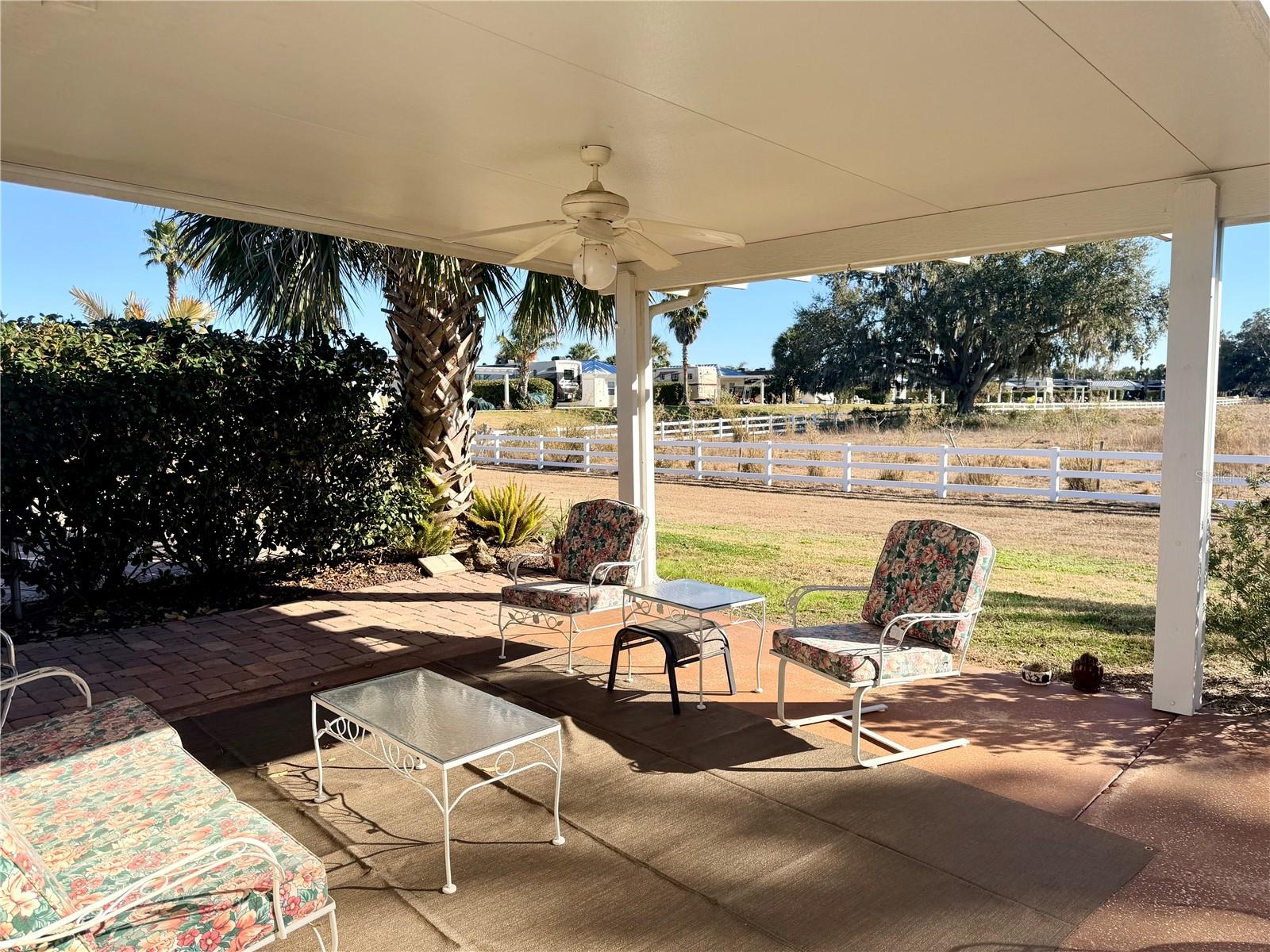 FLORIDA GRANDE MOTOR COACH RESIDENCE - Land