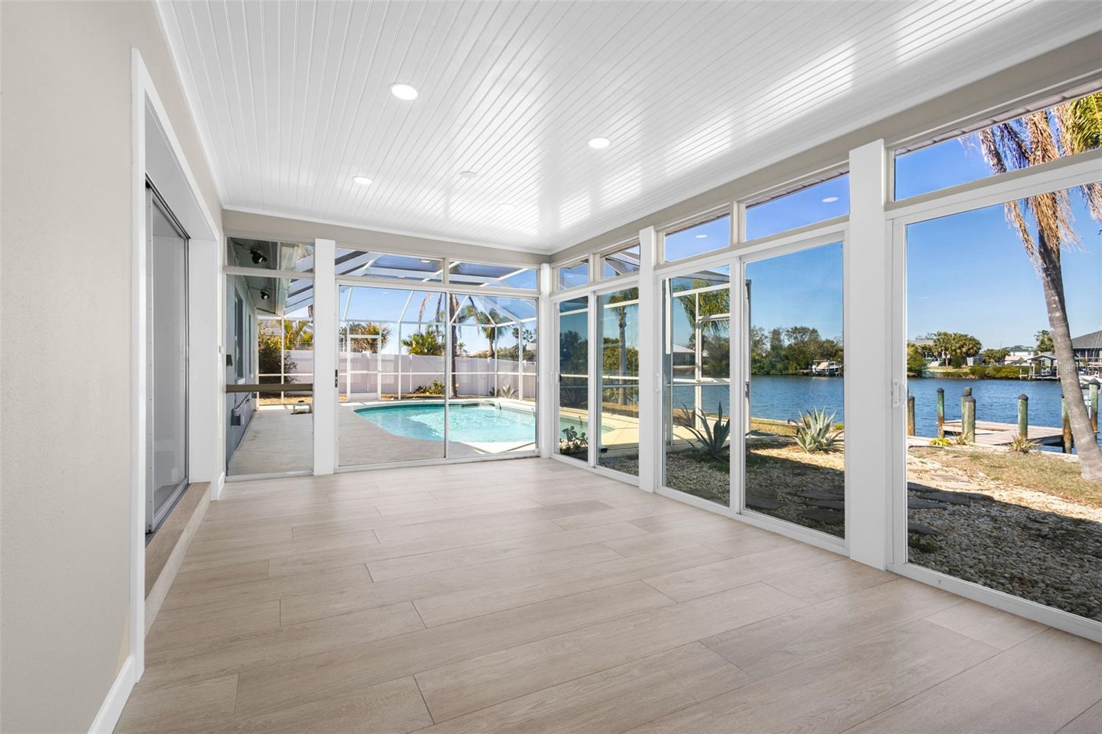 APOLLO BEACH UNIT TWO - Residential