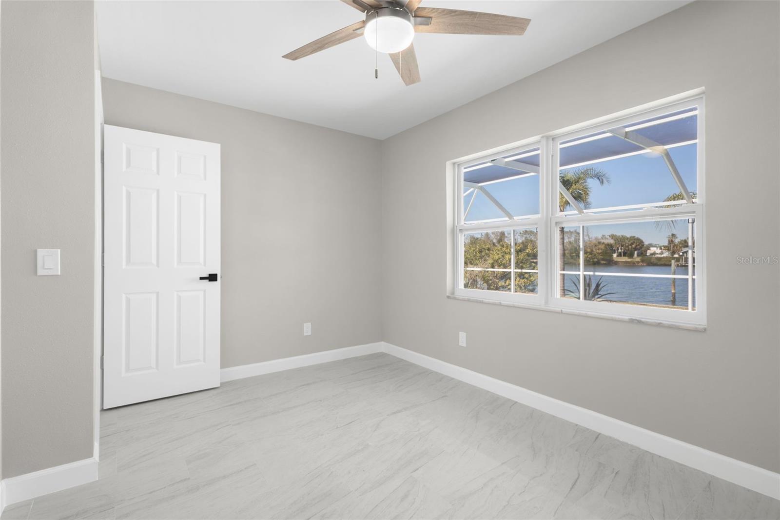 APOLLO BEACH UNIT TWO - Residential