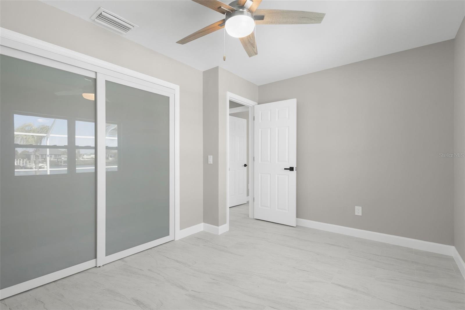 APOLLO BEACH UNIT TWO - Residential