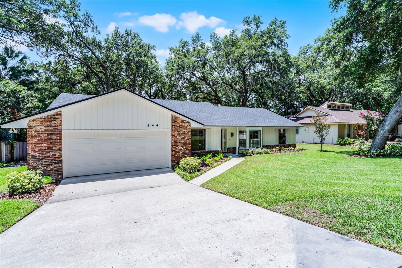 444 STONEWOOD LANE
