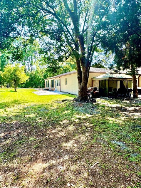 A home in HOMOSASSA