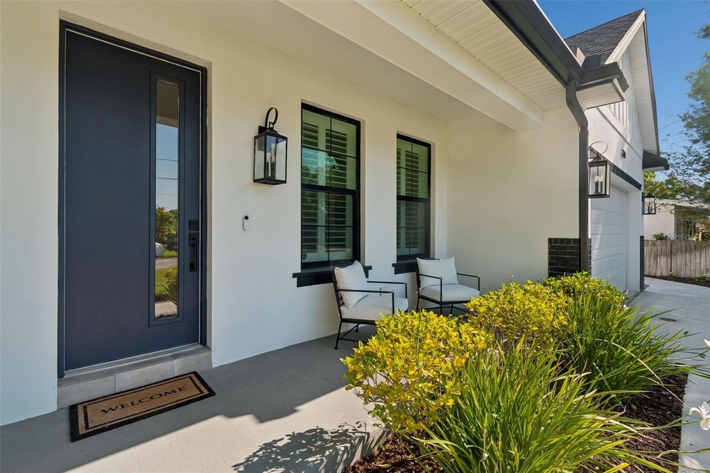 Photo of 3209 W Rogers Avenue, Tampa, FL 33611 (MLS # TB8491911)