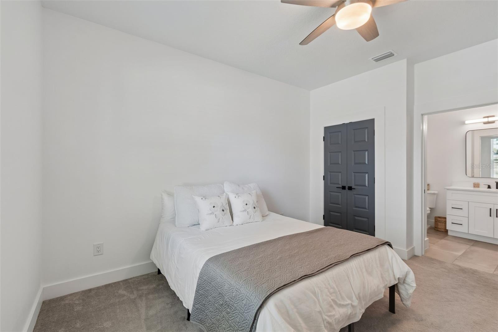 MAC DILL PARK - Residential