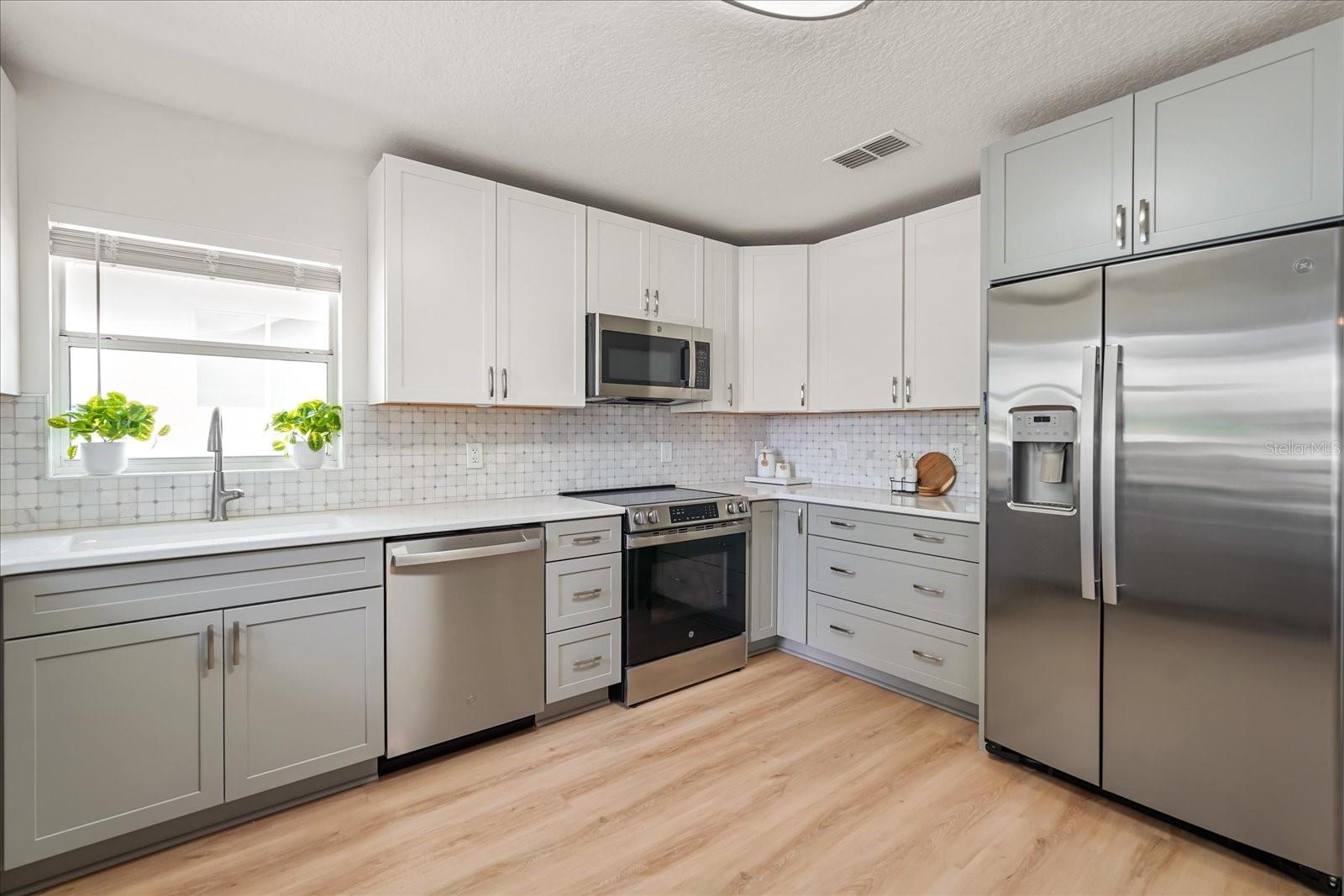 AURORA HOMES SUB - Residential