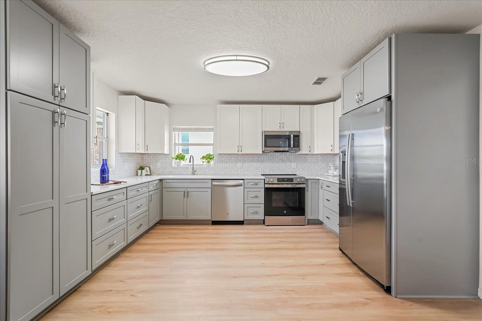 AURORA HOMES SUB - Residential