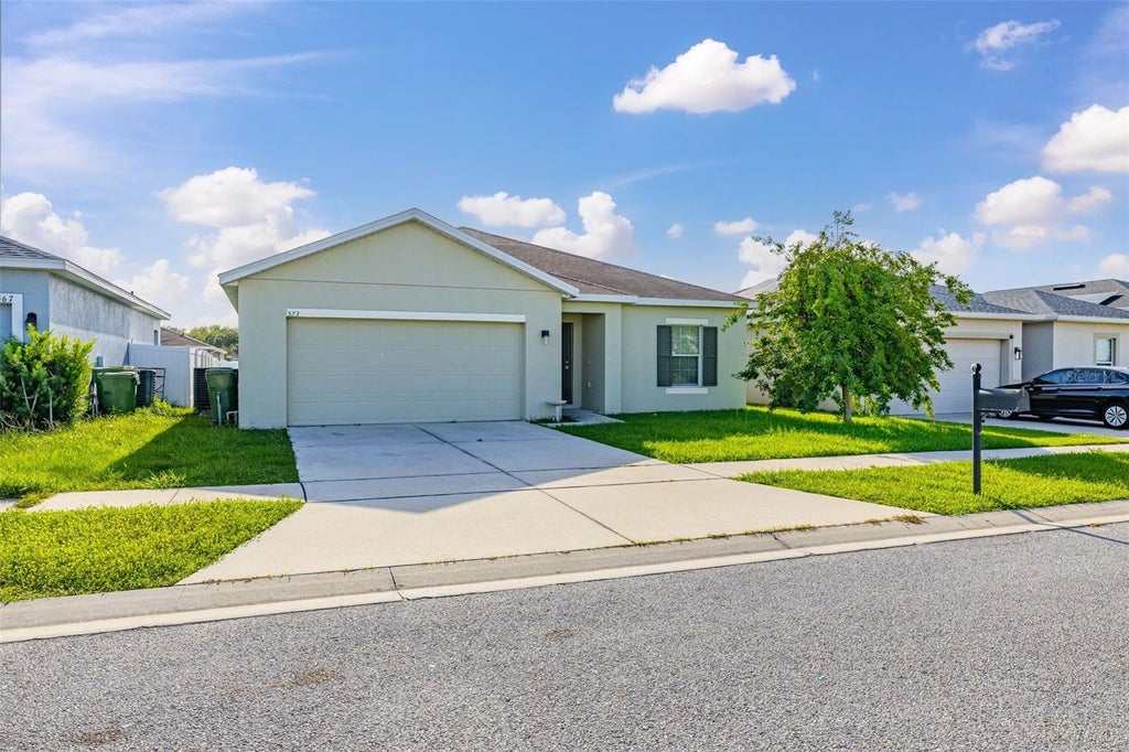 Photo of 573 Lucerne Boulevard, Winter Haven, FL 33881 (MLS # O6432483)
