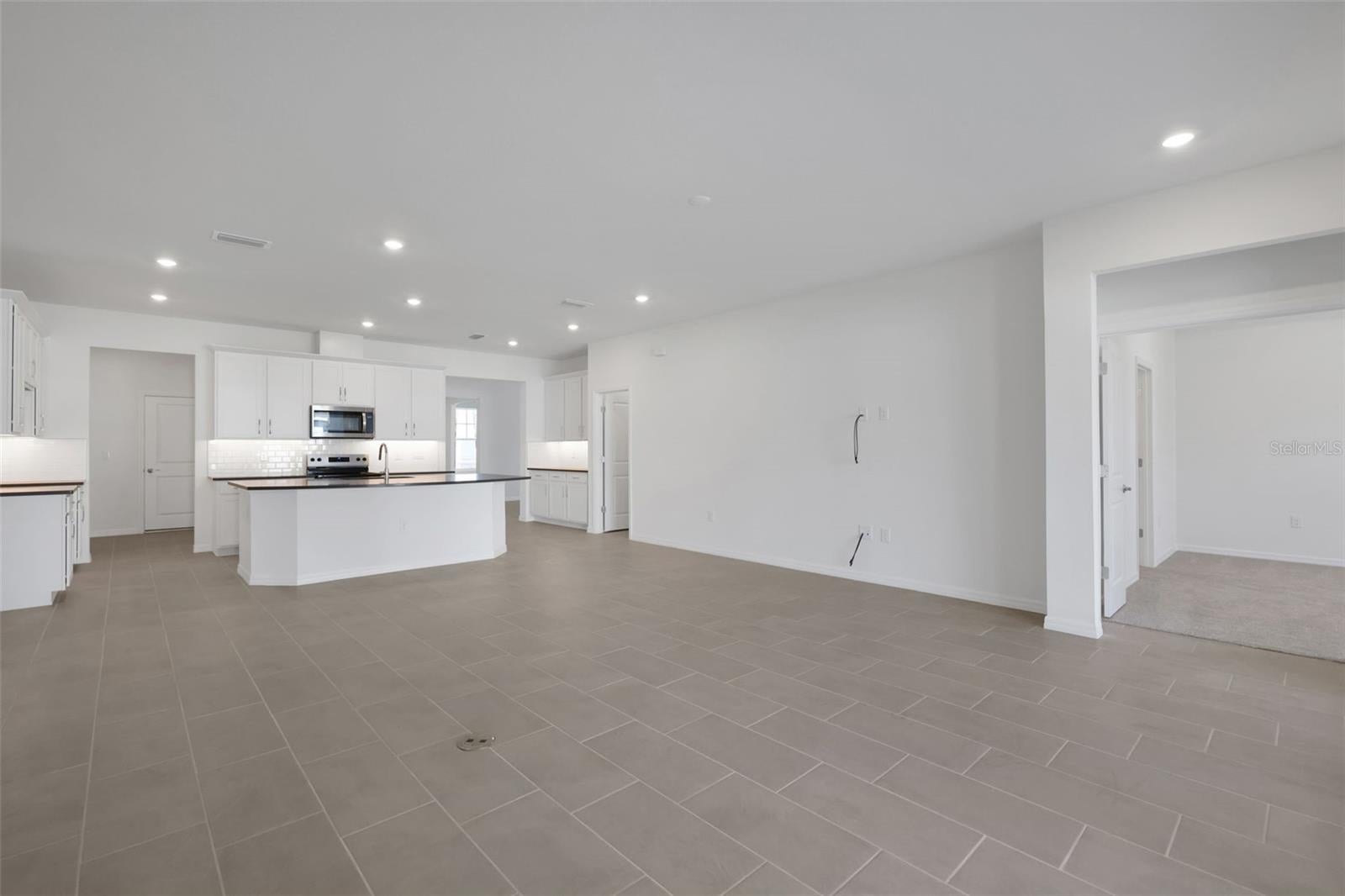 7388 SEA MANATEE STREET
