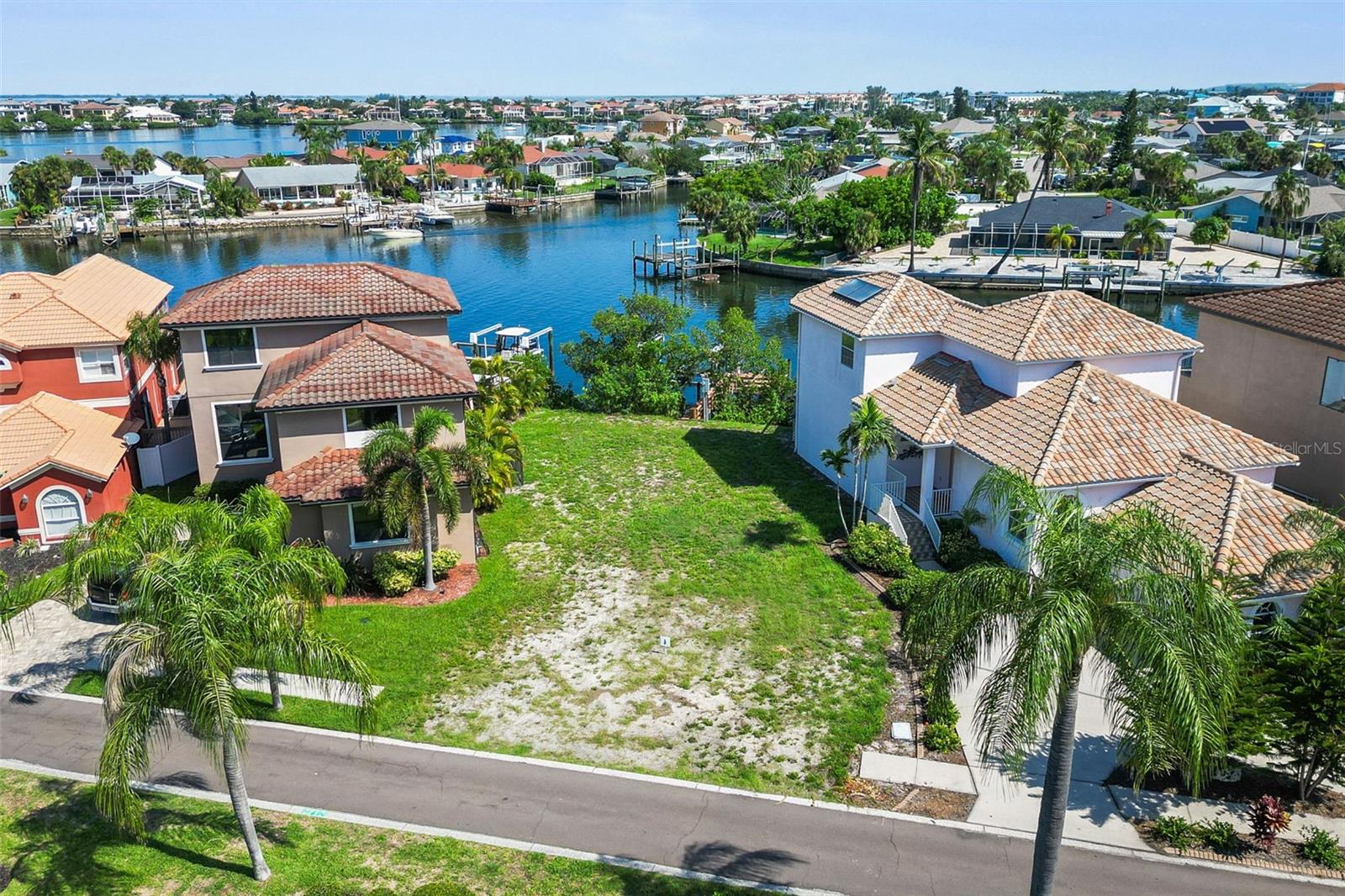 873 SYMPHONY ISLES BOULEVARD