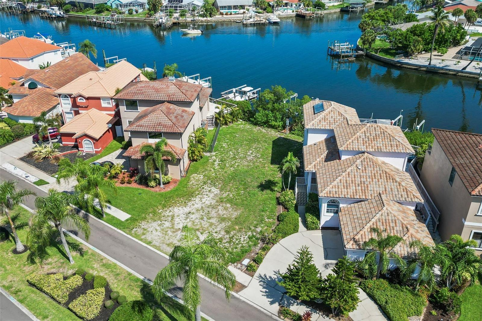 873 SYMPHONY ISLES BOULEVARD
