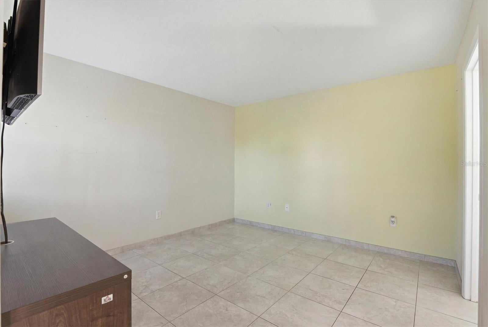 TARPON COVE CONDO - Residential