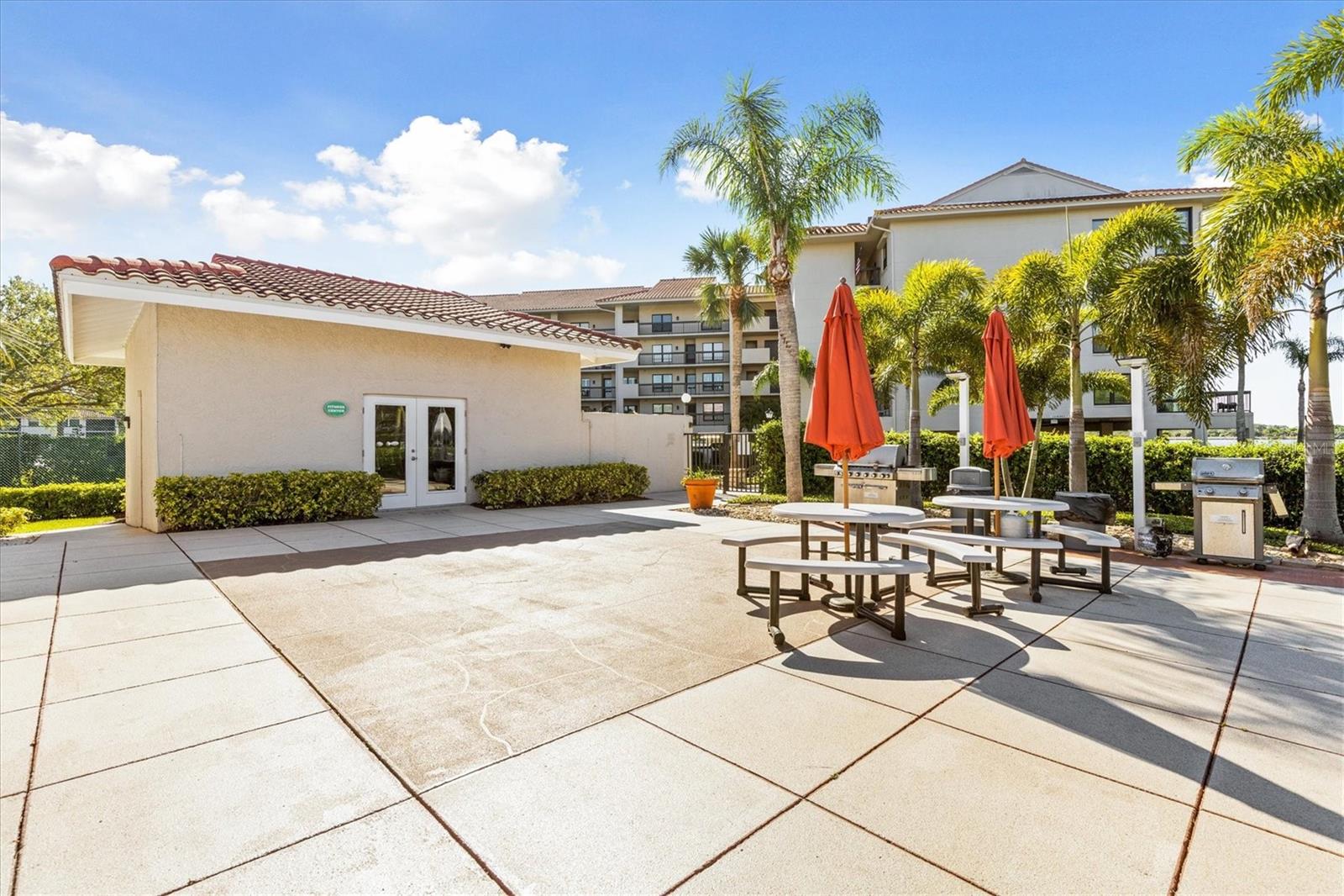 TARPON COVE CONDO - Residential