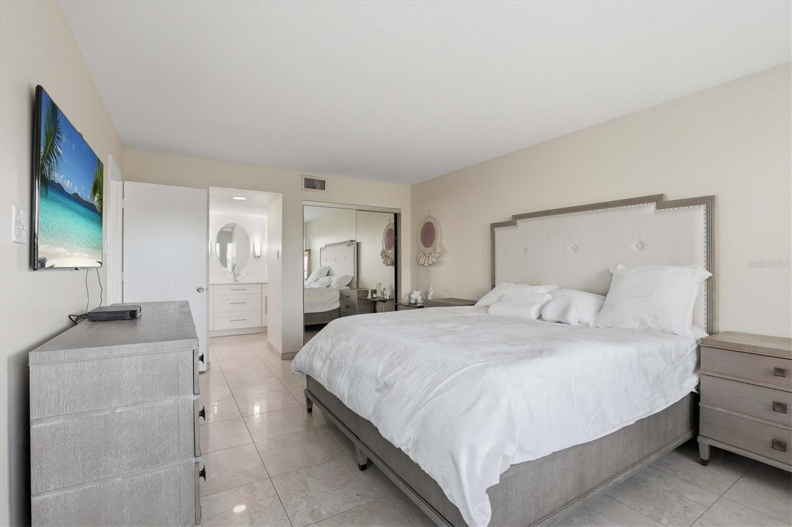 TARPON COVE CONDO - Residential