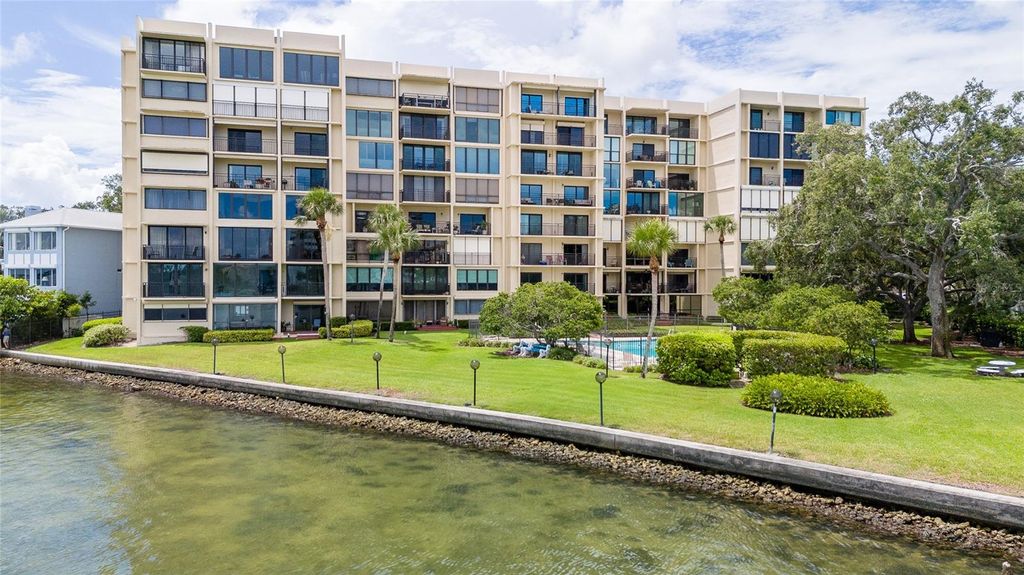 Photo of 5020 Bayshore Boulevard #201, Tampa, FL 33611 (MLS # TB8450507)