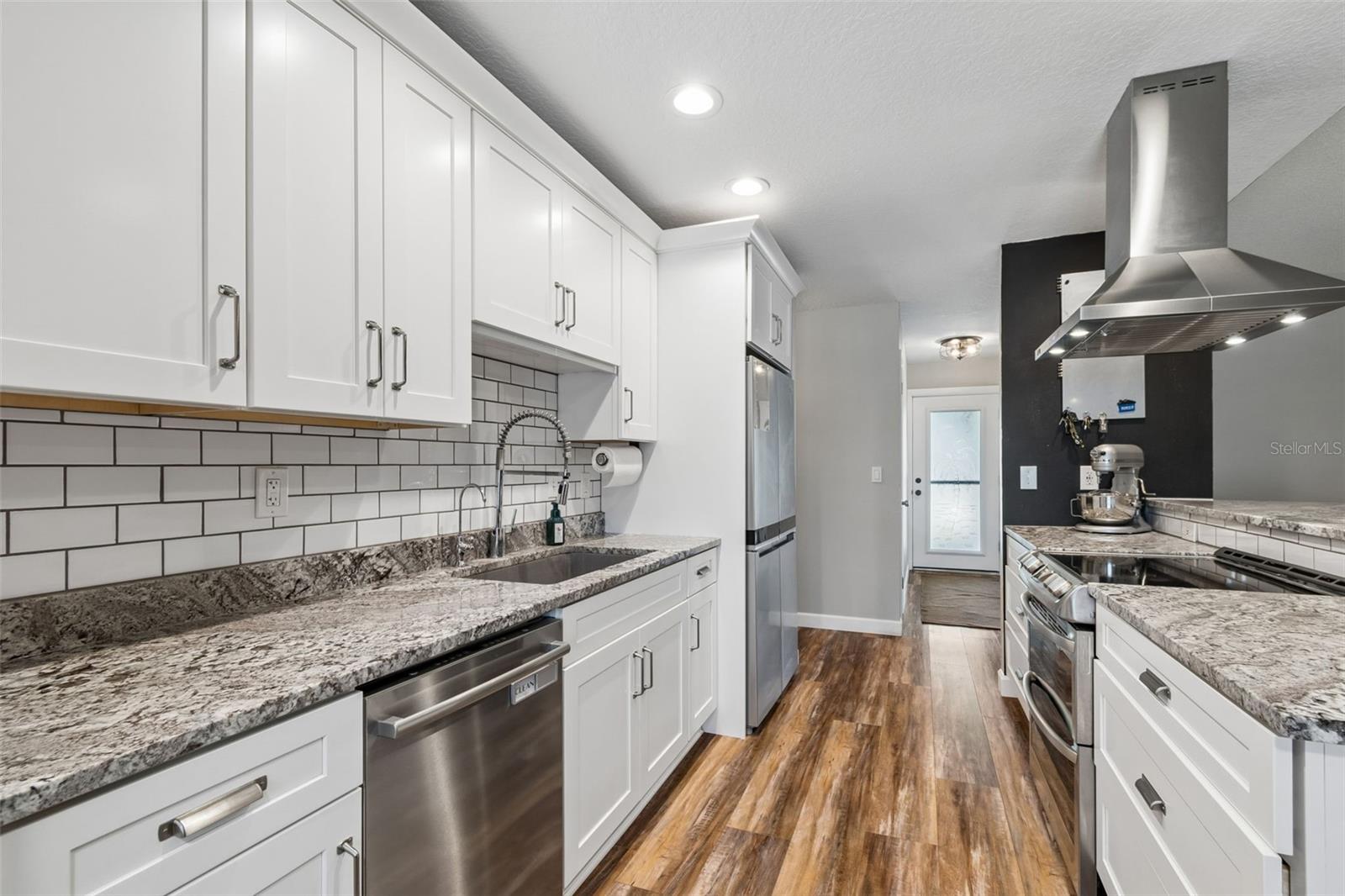 NORTH BAY HILLS - Residential