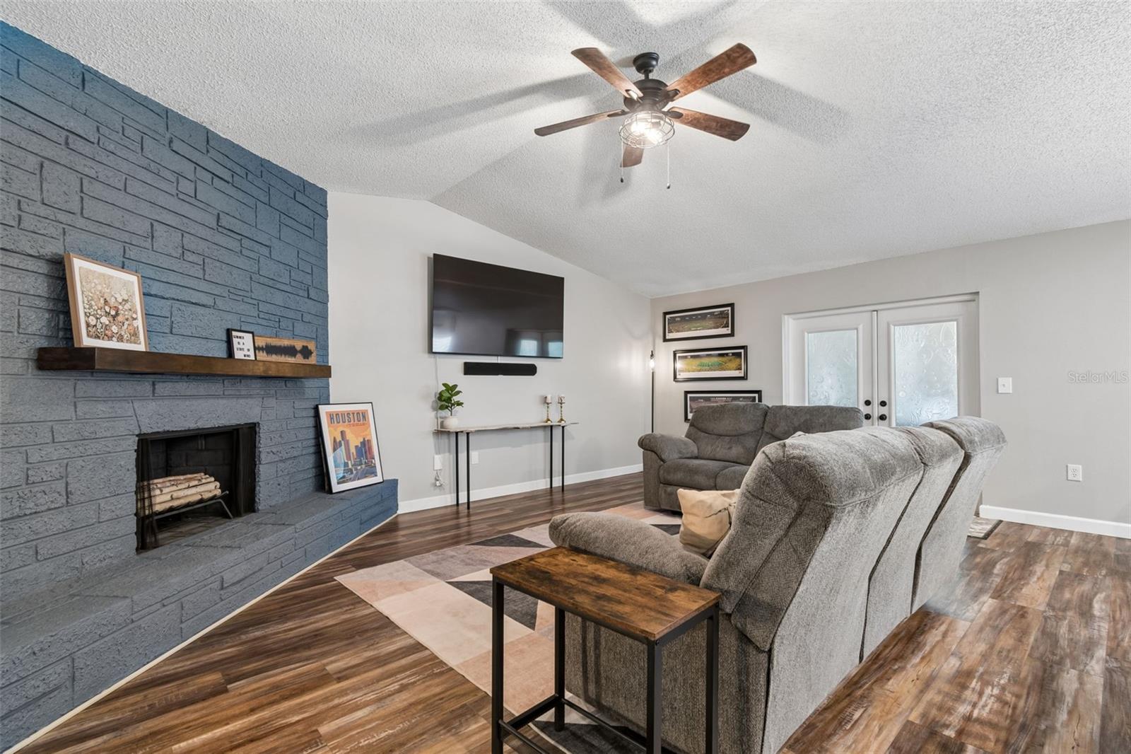 NORTH BAY HILLS - Residential