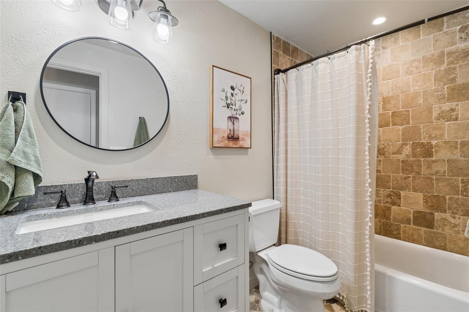 NORTH BAY HILLS - Residential