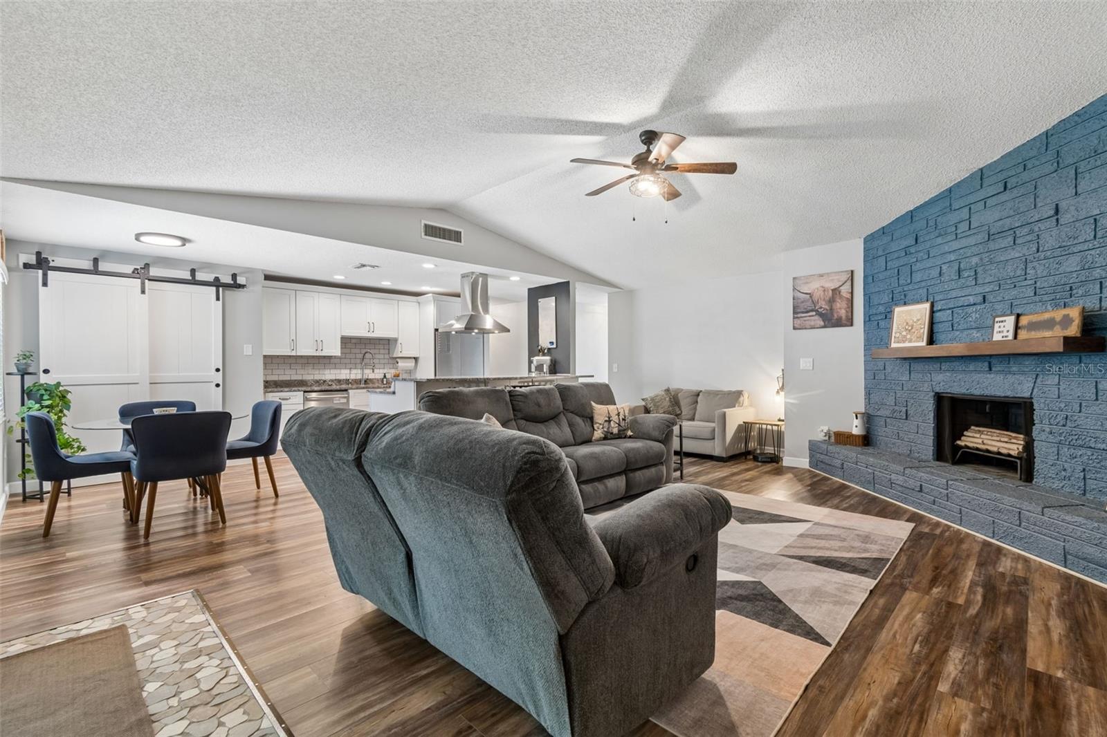 NORTH BAY HILLS - Residential