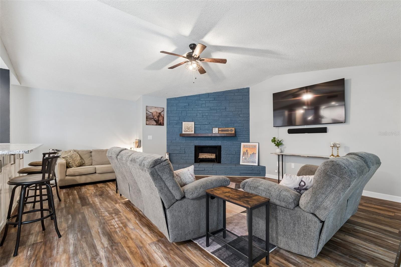 NORTH BAY HILLS - Residential