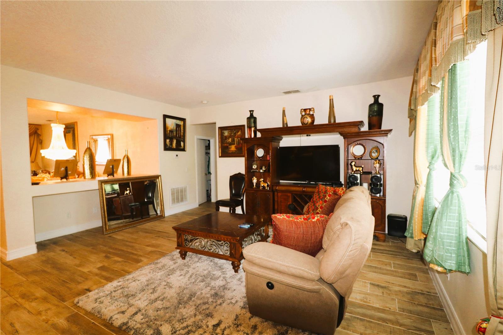 OAK LNDG - Residential