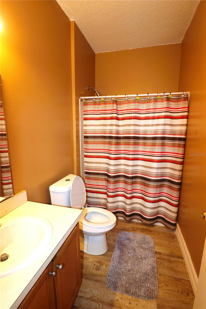 OAK LNDG - Residential