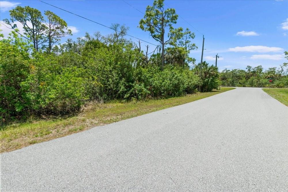 PORT CHARLOTTE SEC 049 - Land