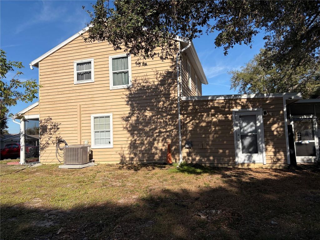 Photo of 495 Burke Road, Venice, FL 34293 (MLS # N6141880)