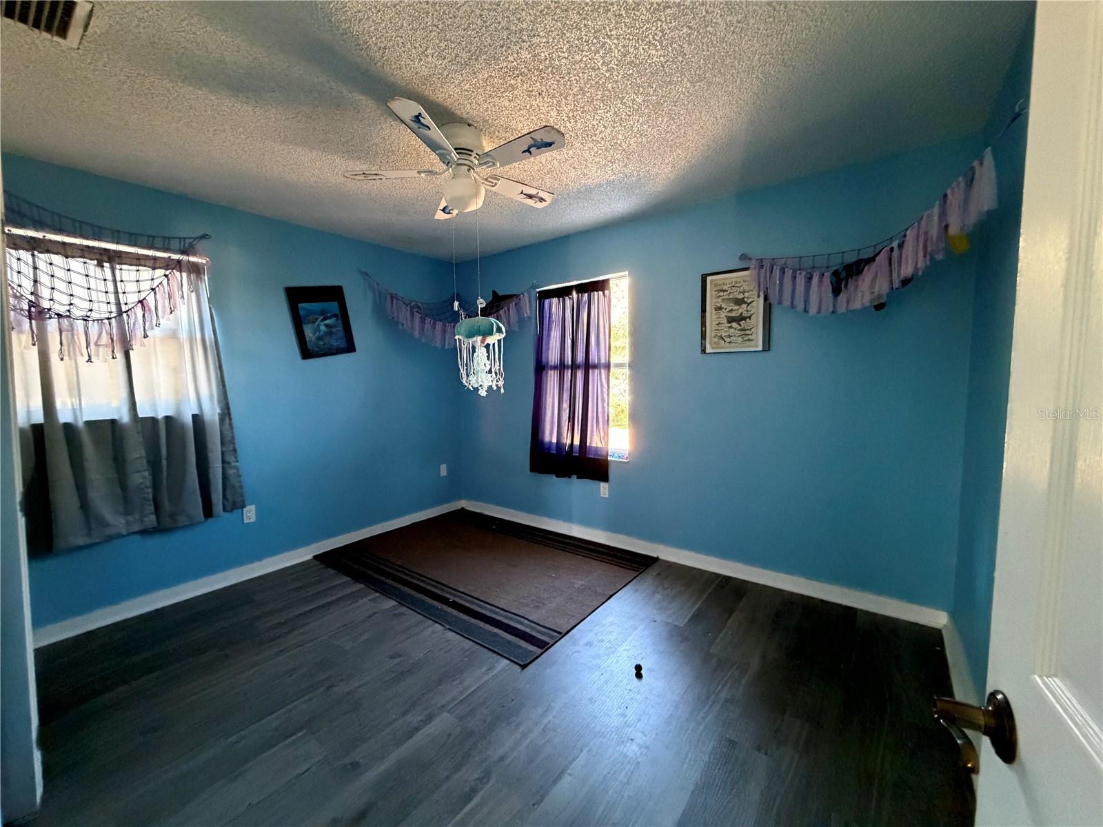 SOUTH VENICE - Residential