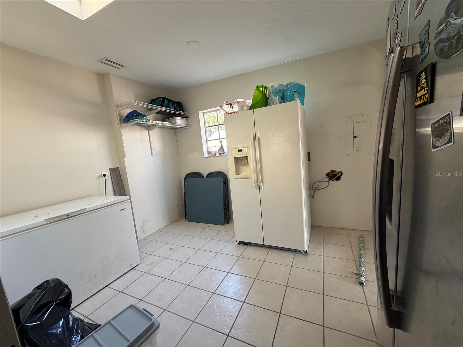 SOUTH VENICE - Residential