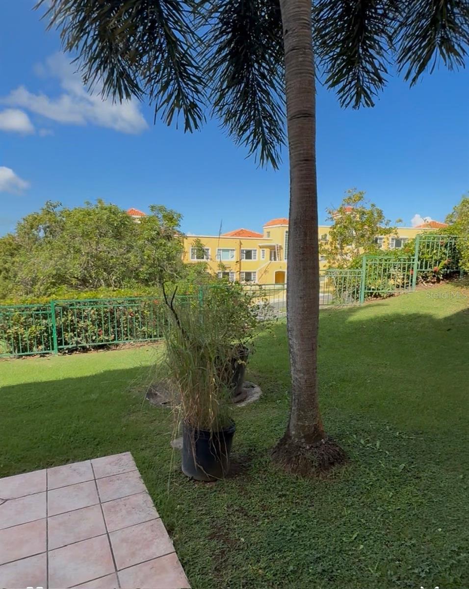 COSTA DORADA - Residential