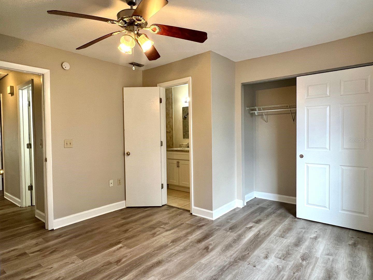 LAKEVIEW VILLAGE SEC L UNI - Residential Lease