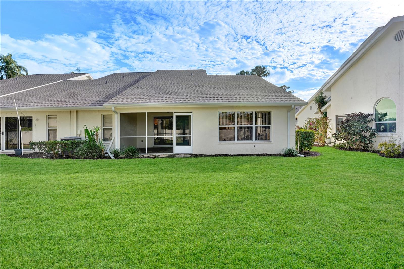 THE VILLAS OF EAGLE CREEK III & IV - Residential