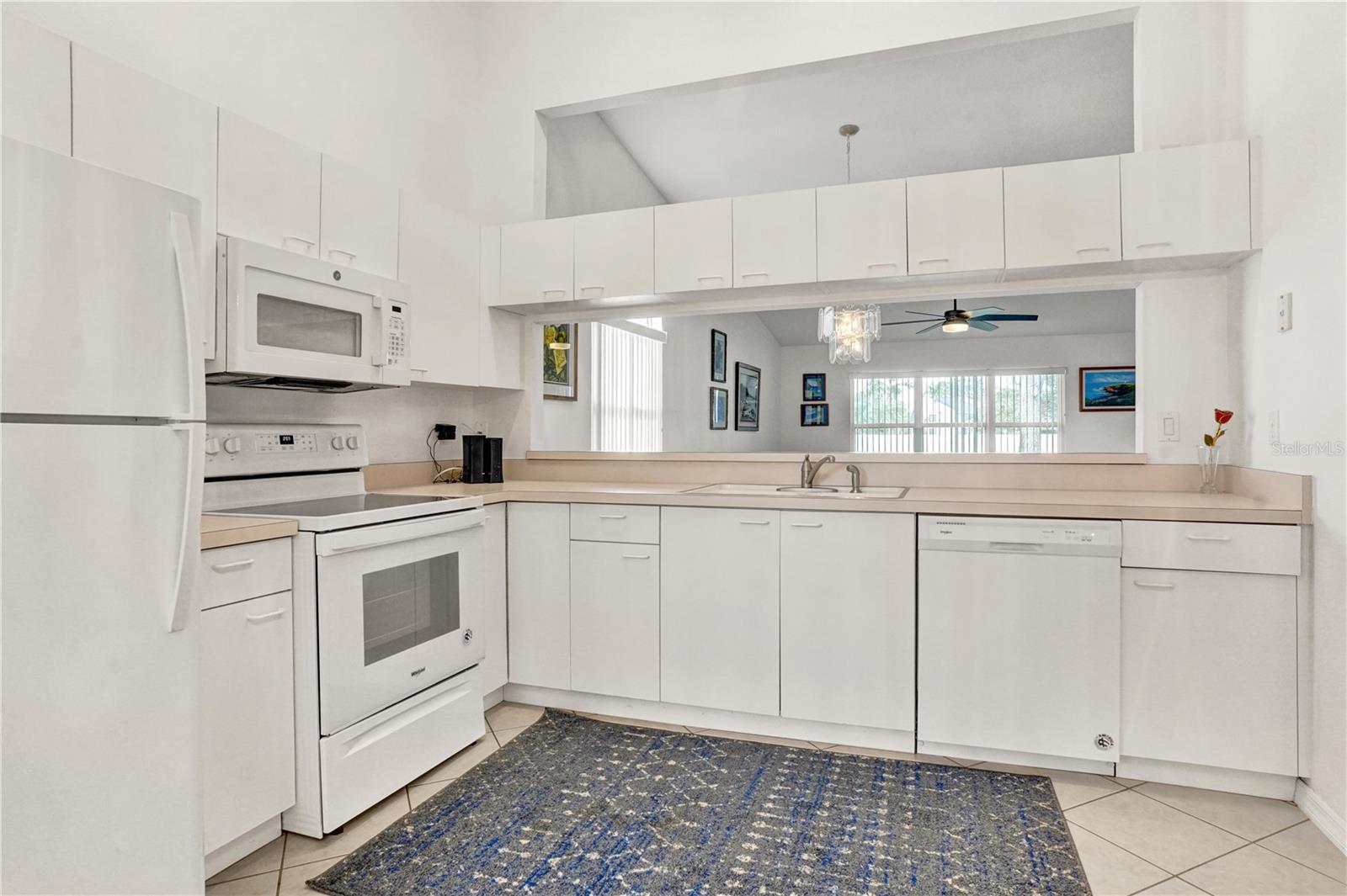 THE VILLAS OF EAGLE CREEK III & IV - Residential