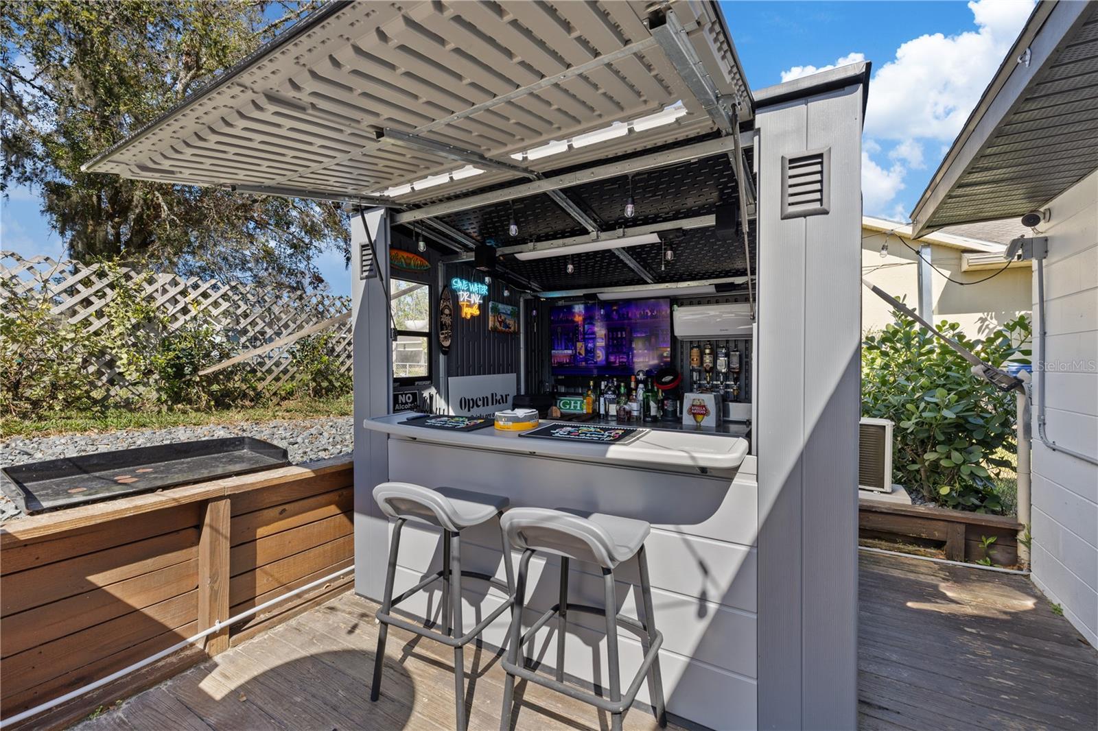 MEADOW VIEW - Residential