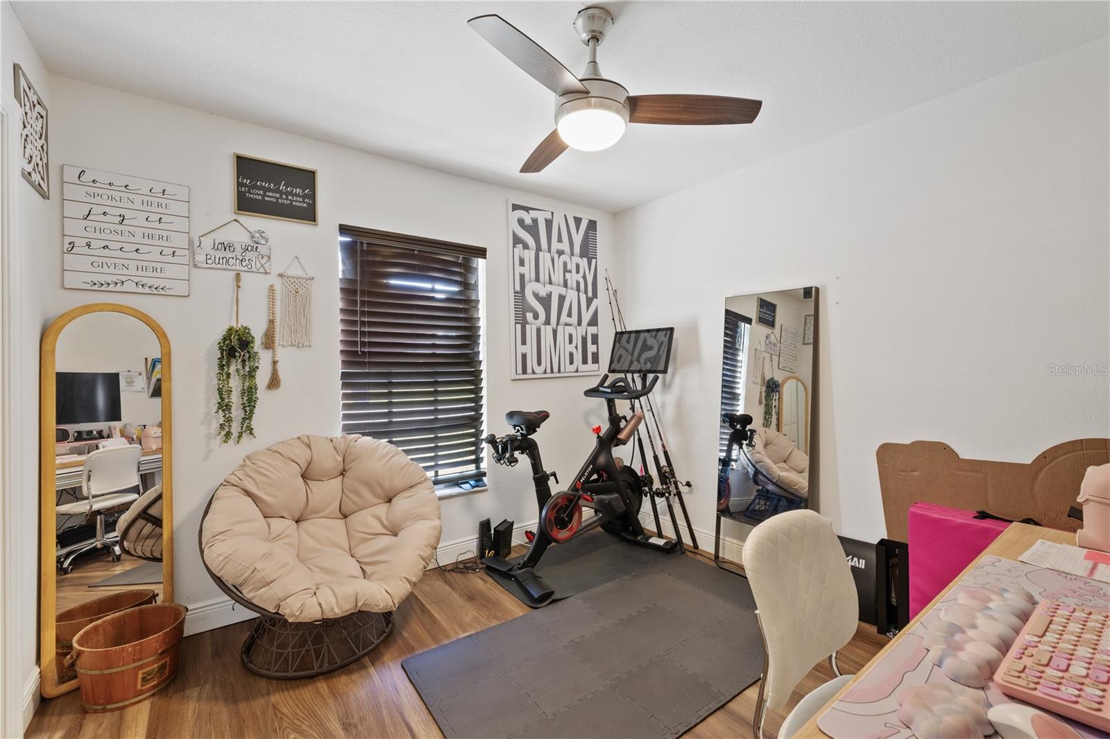 MEADOW VIEW - Residential